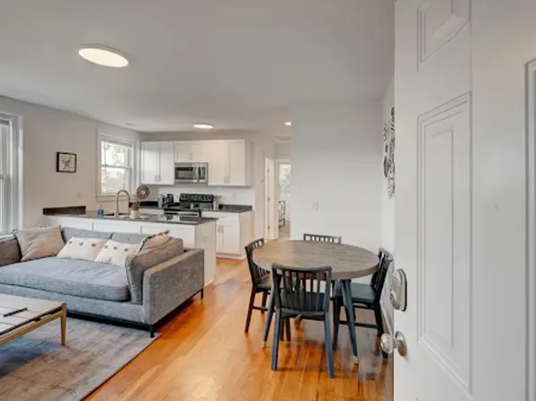 311 West Trinity, 311 W Trinity Ave #4, Durham, NC 27701