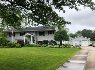 3913 Porter Rd, Rootstown, OH 44272