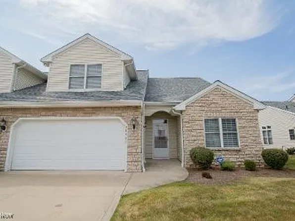 38087 Cross Creek Dr, Willoughby, OH 44094