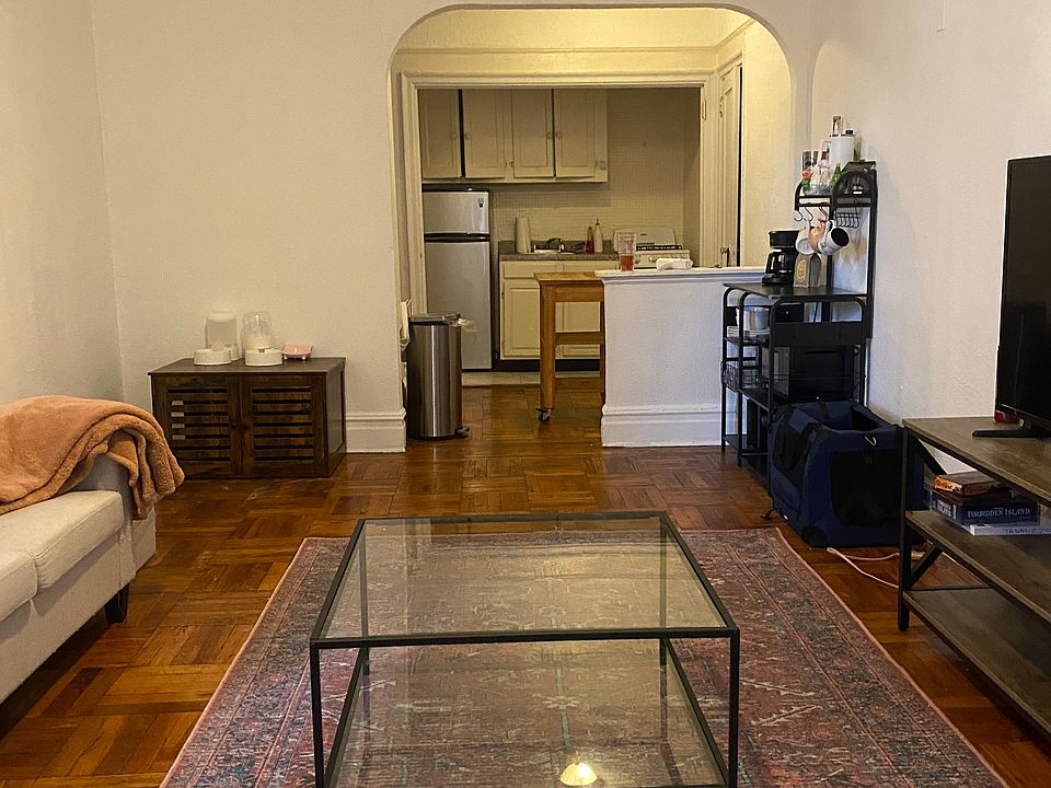 1st image of 148 Hancock St APT 4B