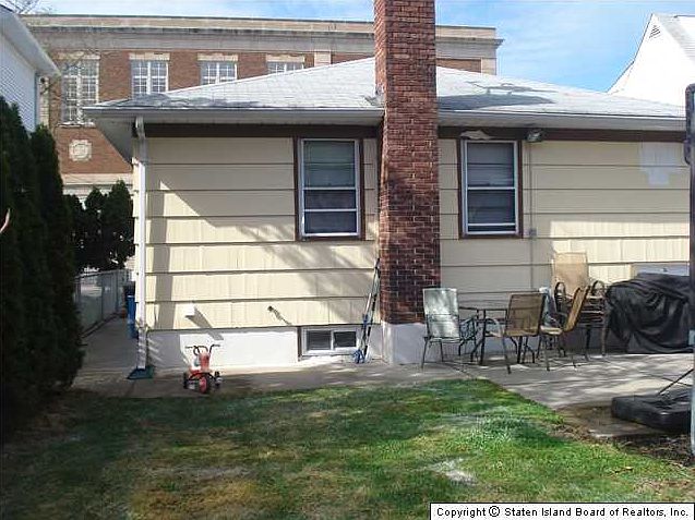 1st image of 47 Lindbergh Ave