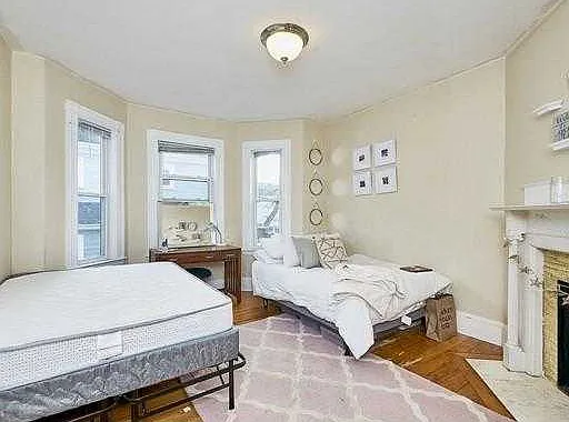9 bed, $17,000 — Photo 3