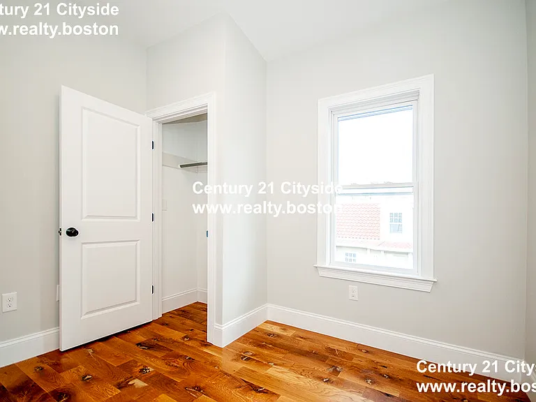 205 Marion St #3 — Photo 23