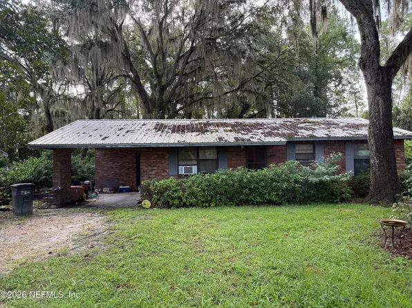 115 BELLRAY Drive, San Mateo, FL 32187