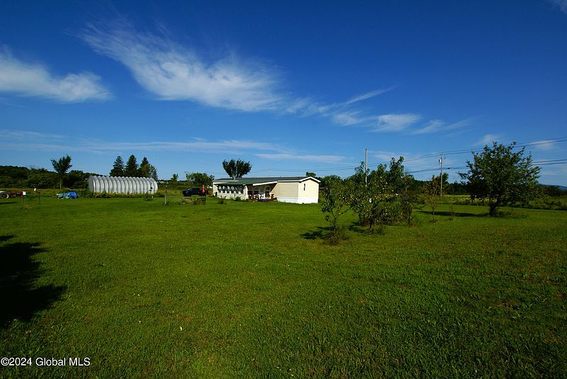 3rd image of 3890 State Route 196