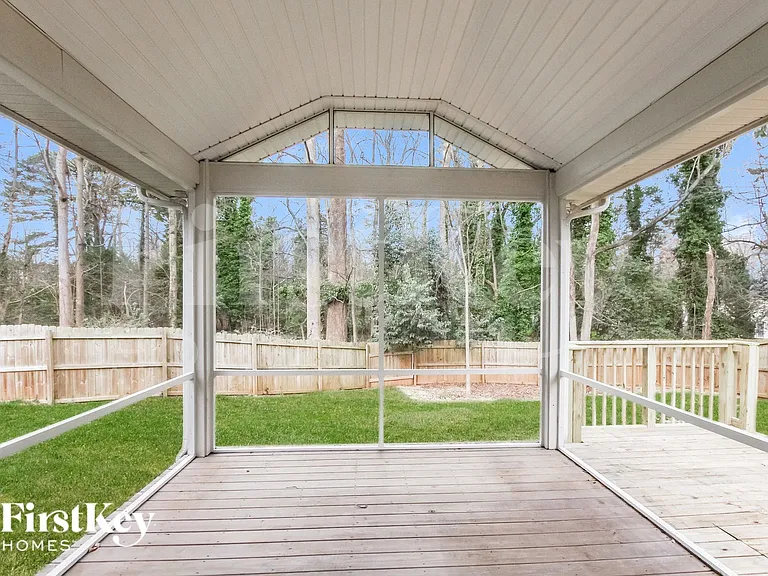 1001 Covewood Ct — Photo 14