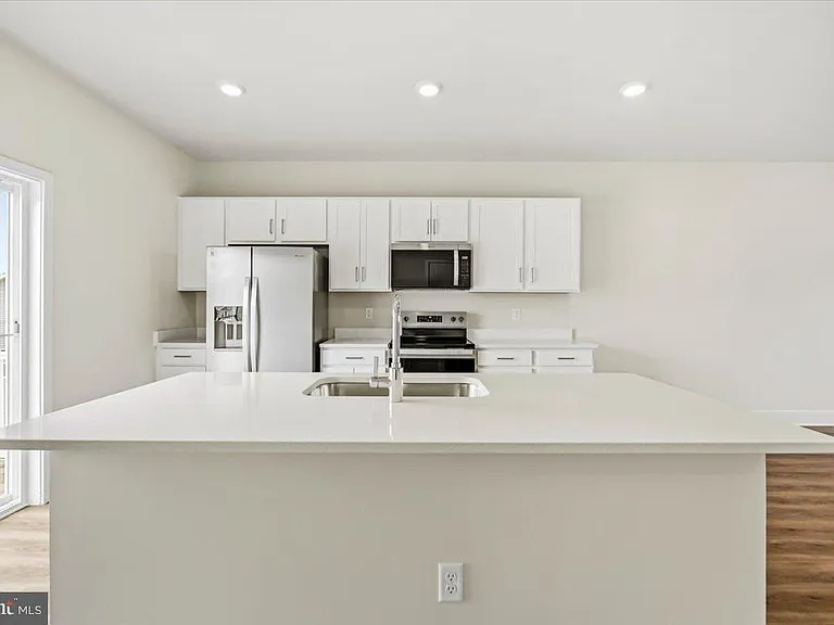 190 Sioux Loop — Photo 14