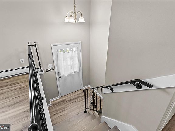 5th image of 124 Park Heights Blvd