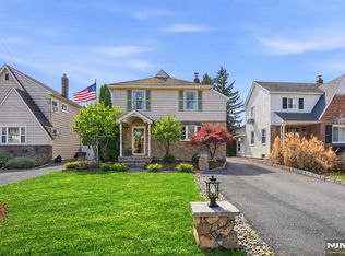 30 Lincoln Ave, Wood Ridge, NJ 07075