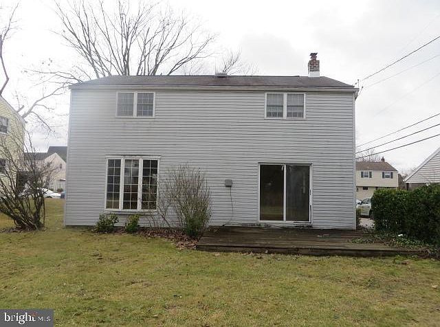 2nd image of 224 Pleasant Valley Rd