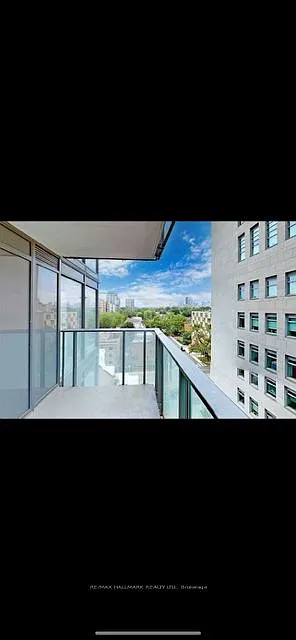 2 bed, $3,200 — Photo 2