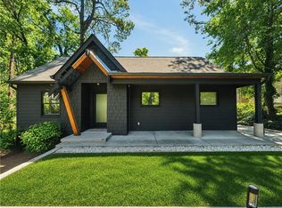 439 Oak Dr, Stone Mountain, GA 30083