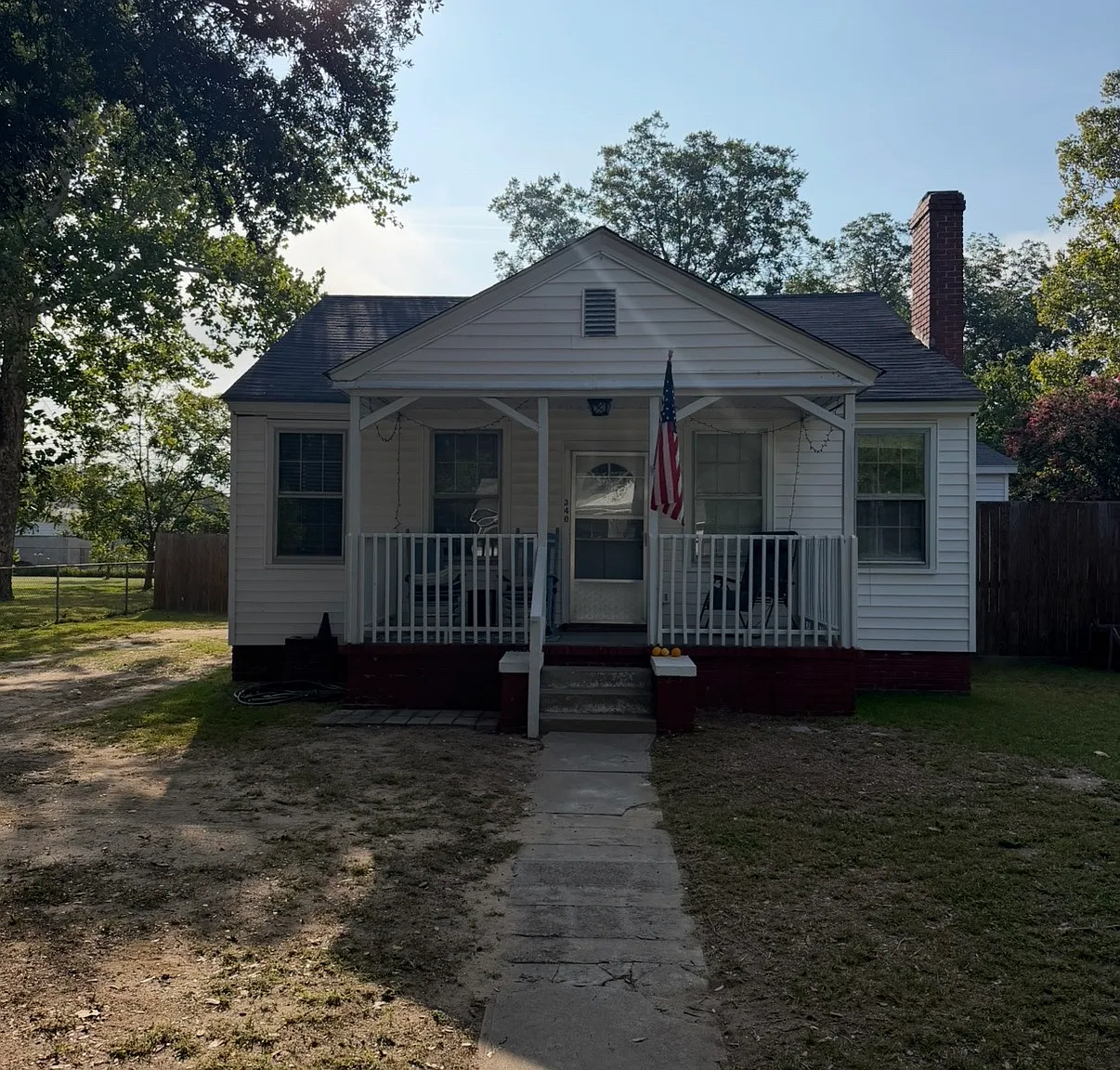 4 bed, 1200 sqft, $4,200 — Photo 1