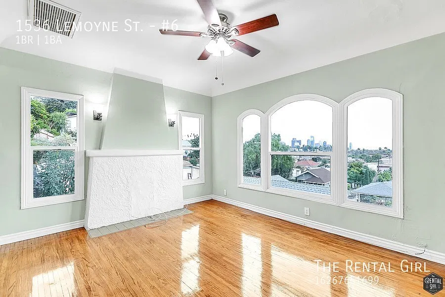 Spacious Echo Park One Bedroom| Top Floor Corner Unit | Views Of DTLA | Ample Storage! — Photo 1