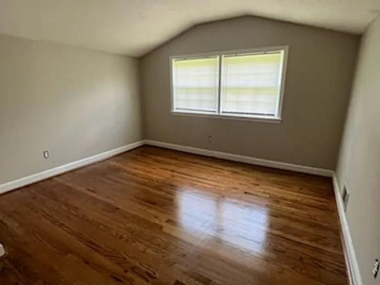 202 N Lakewood Dr — Photo 15