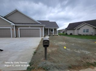 503 Bush Blvd, Three Rivers, MI 49093