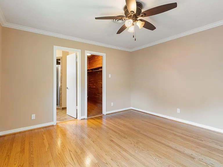 1802 Turnpike Rd — Photo 29