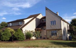 846 Rolling Hills Rd, Ottsville, PA 18942