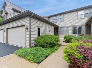 308 Kazimour Dr, Pt Barrington, IL 60010