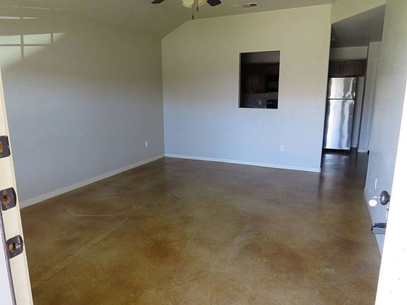 3rd image of 4409 Brutus Ln