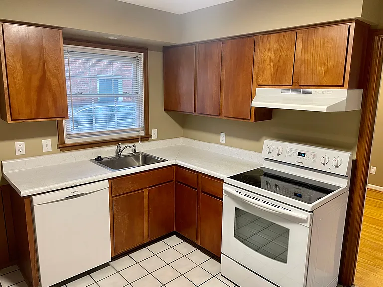 1810 Ardleigh Rd #1810 — Photo 11