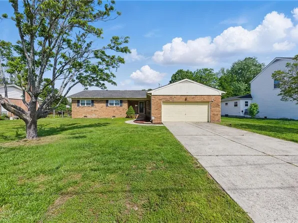16 Towler Dr, Hampton, VA 23666