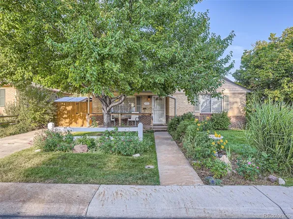 5585 Dudley Court, Arvada, CO 80002