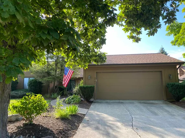 9701 Woodland Rdg E, Fort Wayne, IN 46804