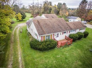 2930 Wadsworth Rd, Barberton, OH 44203