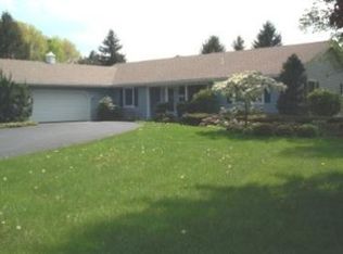 56 Hawthorne Dr, Valatie, NY 12184