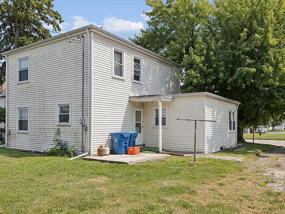 4th image of 406 11th St