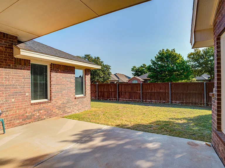 4802 Amherst St — Photo 36