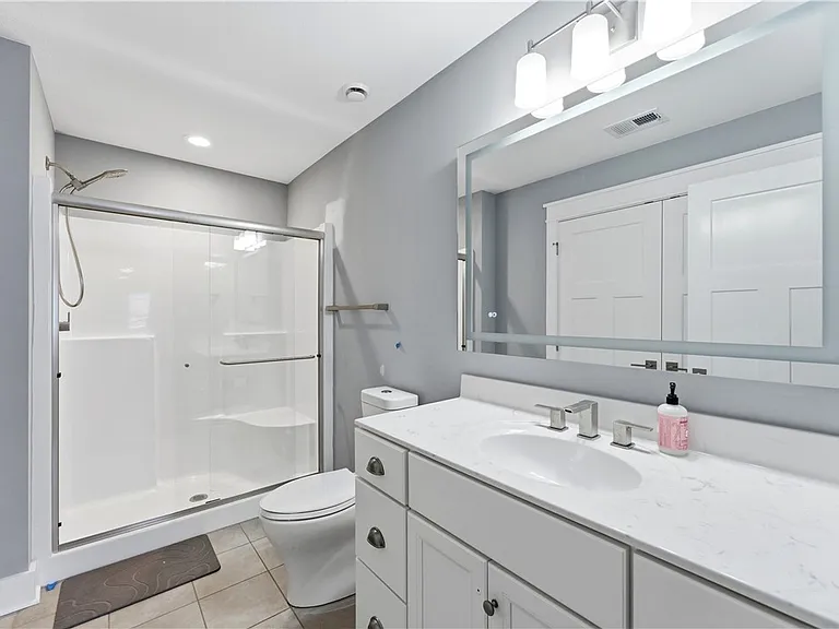 666 Chilliwack Ln — Photo 38