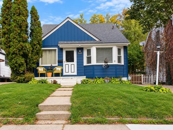 986 Argyle Ave, Pontiac, MI 48341