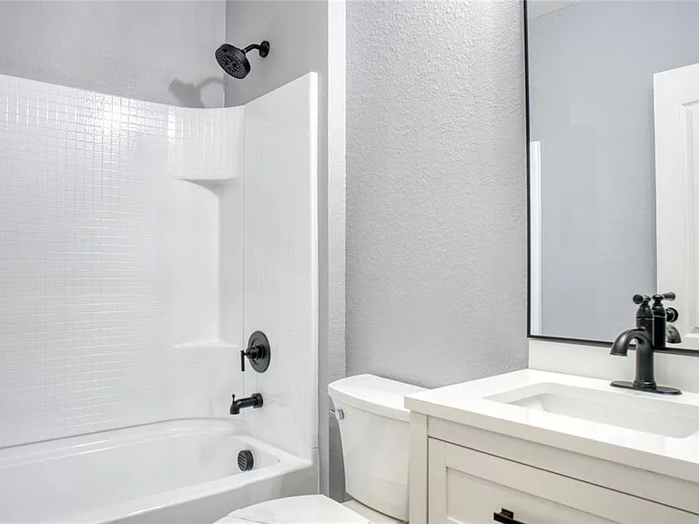 3711 Julius Estates Blvd — Photo 5
