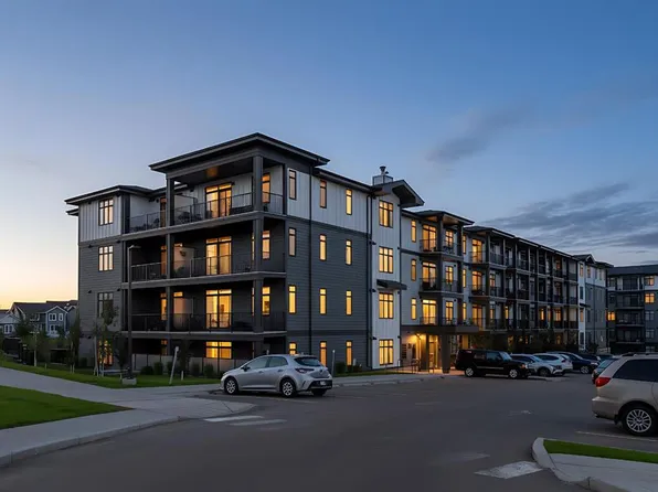 40 Sage Hill Point NW #112, Calgary, AB T3R 0H4