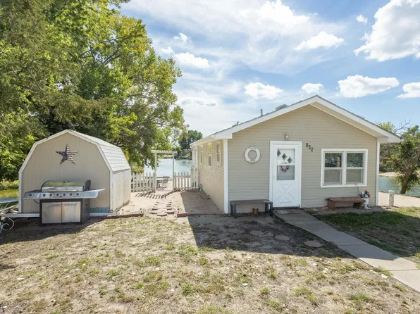 105 Clear Crk W, Columbus, NE 68601
