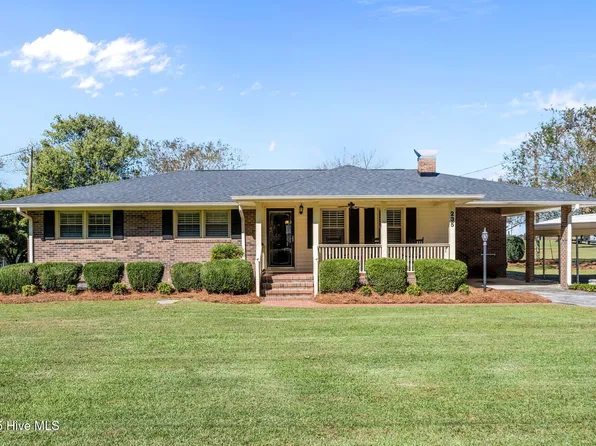 235 Comfort Road, Richlands, NC 28574