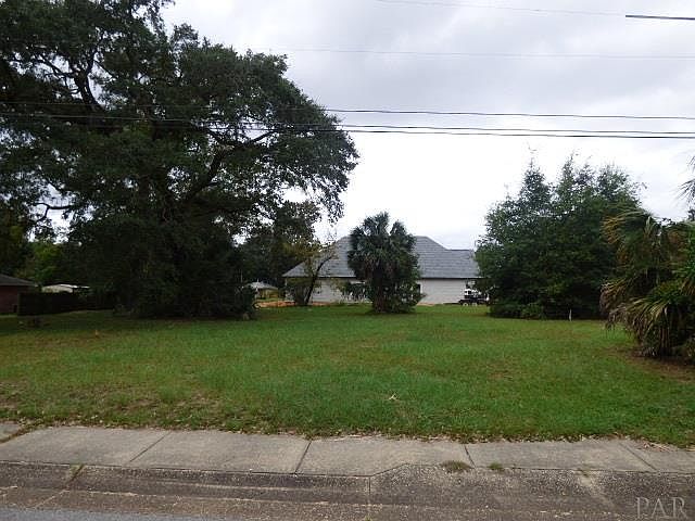 1st image of 1819 N 8th Ave Lot B