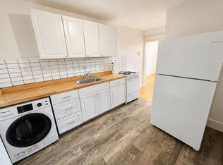 11 Court St #13, Keene, NH 03431
