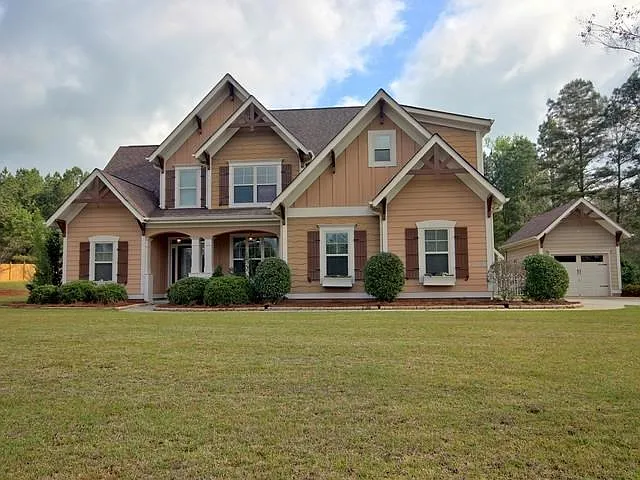 70 Bradshaw Farms Dr photo 1