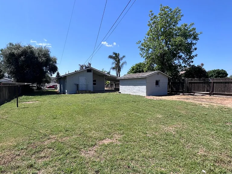 230 W Pinedale Ave — Photo 19