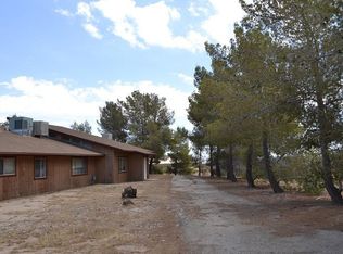 26012 Desert View Rd, Apple Valley, CA 92308