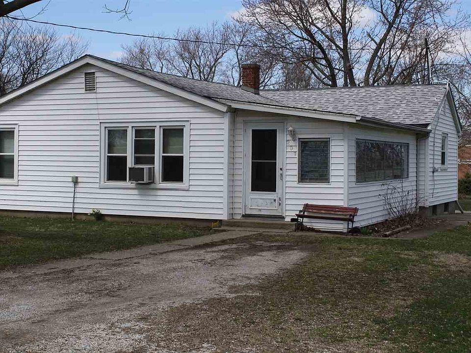 1st image of 207 E Park Ave