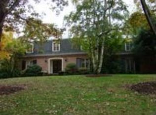 380 Fox Chapel Rd, Pittsburgh, PA 15238