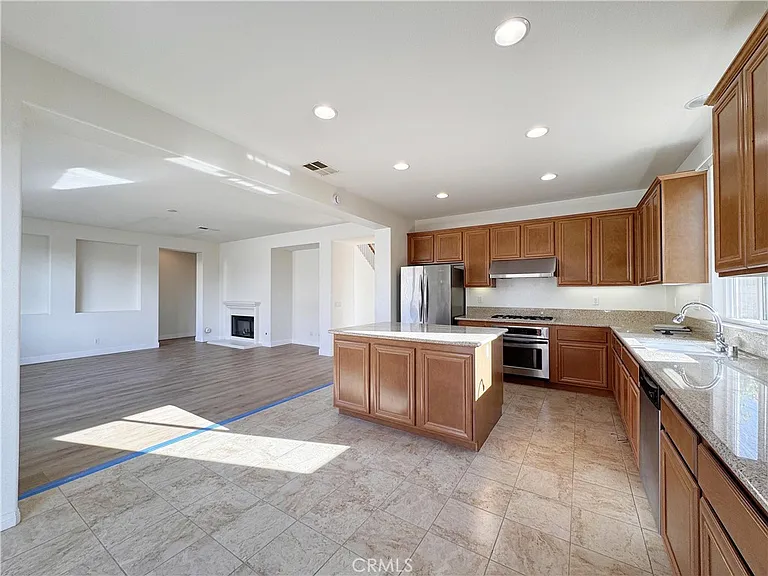 13284 Campolina Dr — Photo 8