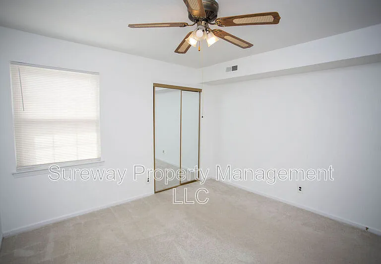 528B Willow Turn — Photo 12