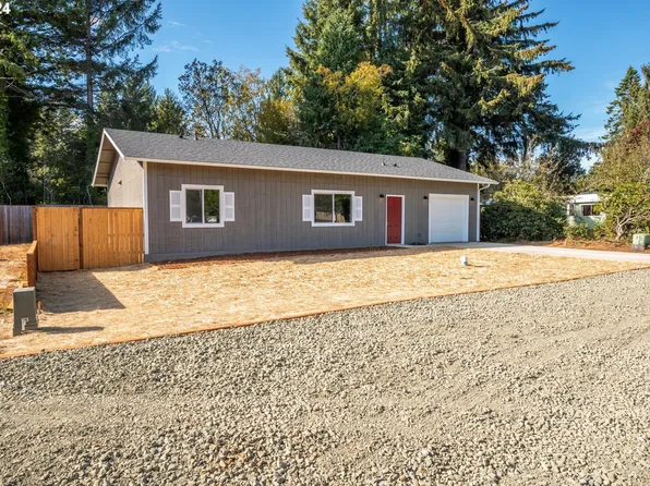 501 North Ave, Bandon, OR 97411