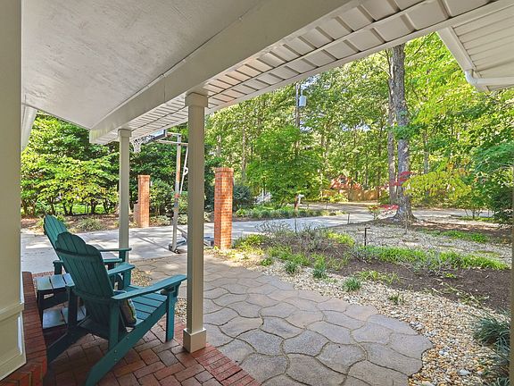 5th image of 3905 Heron Point Ct