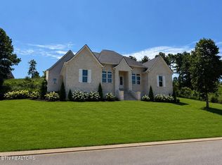 217 Lake Ferry Dr, Loudon, TN 37774